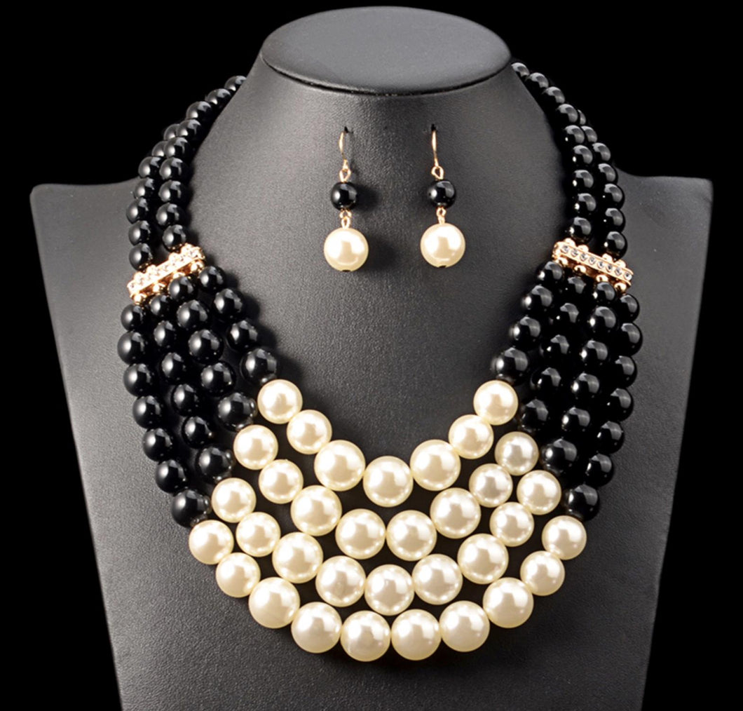 Statement Chunky Black & Pearl Ivory Bead  Necklace