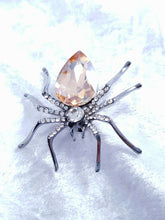 Load image into Gallery viewer, Silver and Champagne Spider brooch