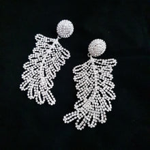 Load image into Gallery viewer, Huge Frosted feather Earrings