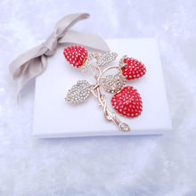 Load image into Gallery viewer, Large Strawberry Brooch Gold